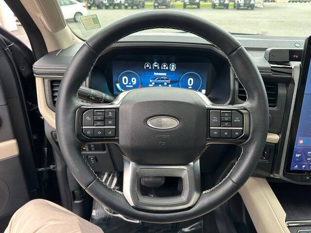 2024 Ford Expedition Platinum