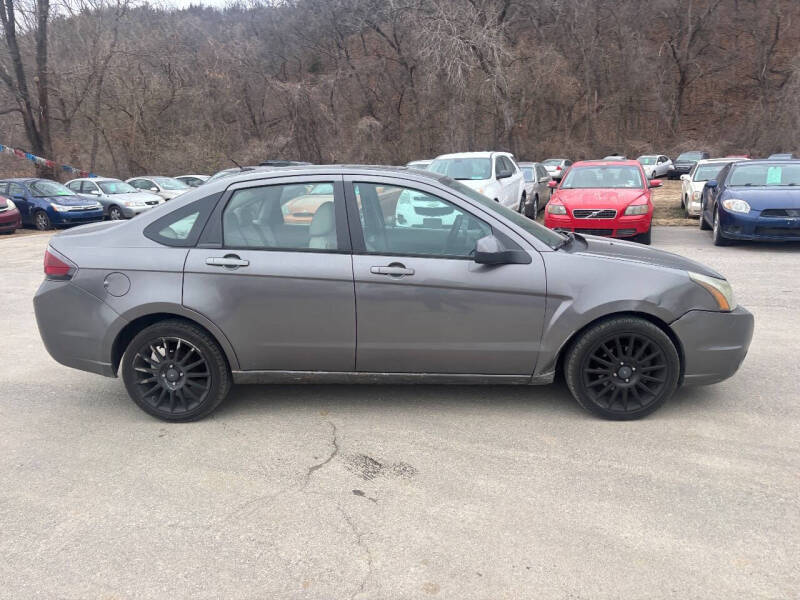 2010 Ford Focus SES