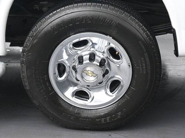2024 Chevrolet Express 2500
