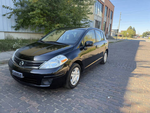 2011 Nissan Versa 1.8 S