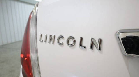 2011 Lincoln MKS