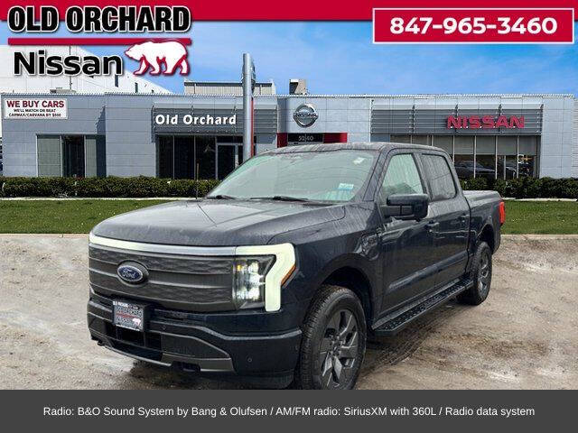 2022 Ford F-150 Lightning Lariat