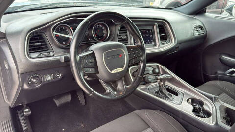 2020 Dodge Challenger SXT