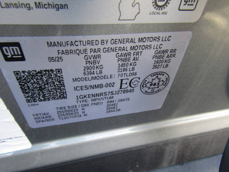 2025 GMC Acadia Elevation