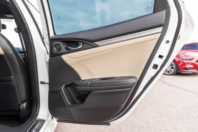 2017 Honda Civic EX-L w/Navi