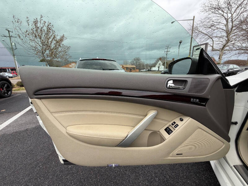 2011 Infiniti G37 Coupe Journey