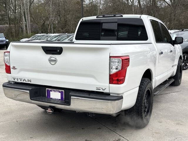2019 Nissan Titan SV