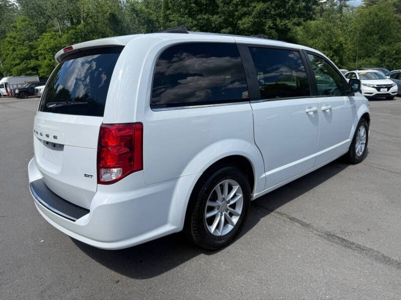 2020 Dodge Grand Caravan SXT
