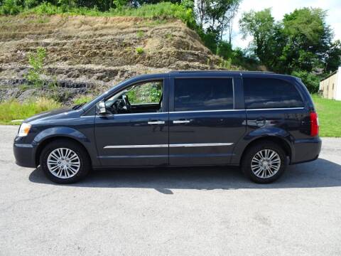 2014 Chrysler Town and Country for sale at LYNDORA AUTO SALES in Lyndora PA