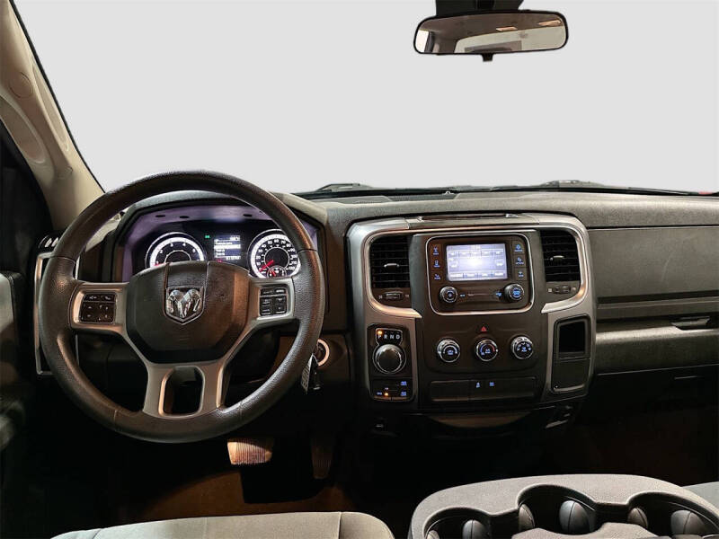 2021 RAM 1500 Classic SLT