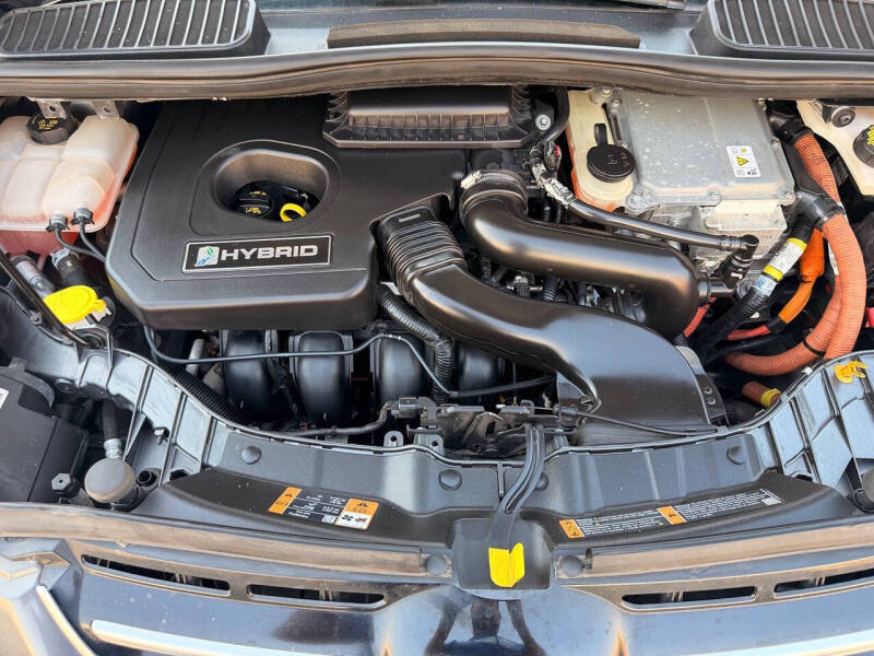 2017 Ford C-MAX Hybrid SE