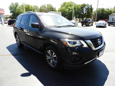 2019 Nissan Pathfinder for sale at Grant Park Auto Sales in Rockford IL