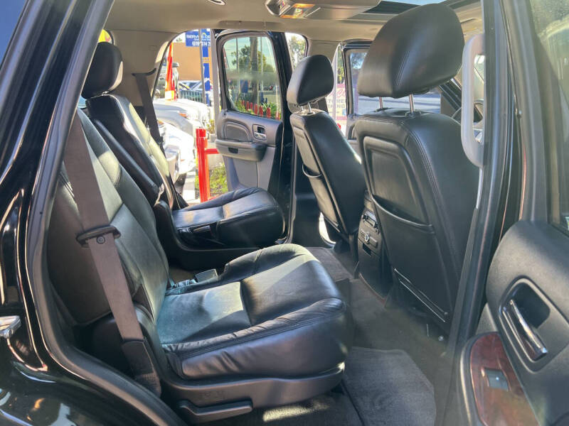 2012 Cadillac Escalade Premium