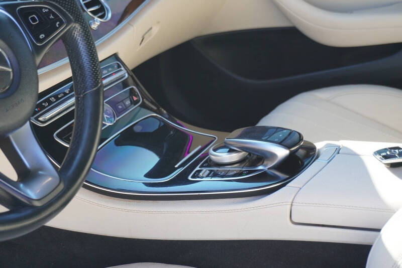 2017 Mercedes-Benz E-Class E 300