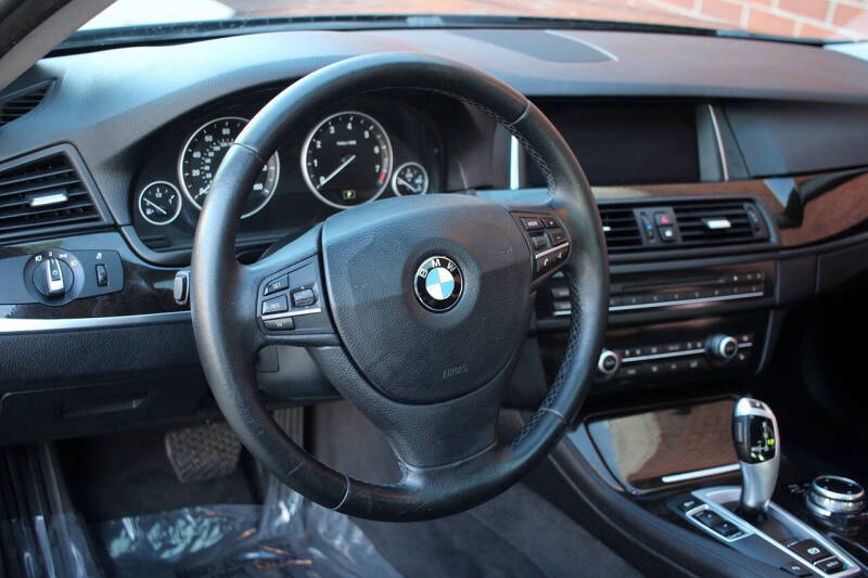 2014 BMW 5 Series 528i