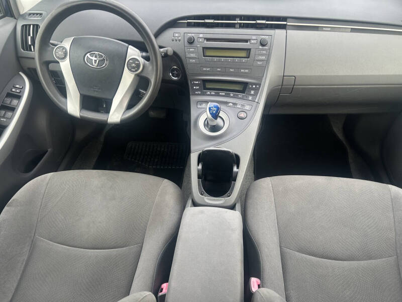 2011 Toyota Prius Two