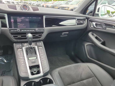 2021 Porsche Macan