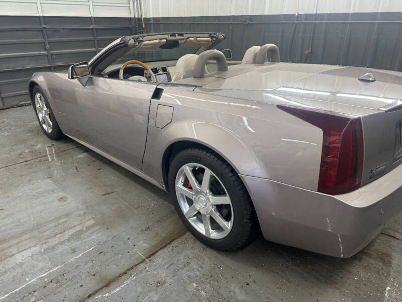 2004 Cadillac XLR