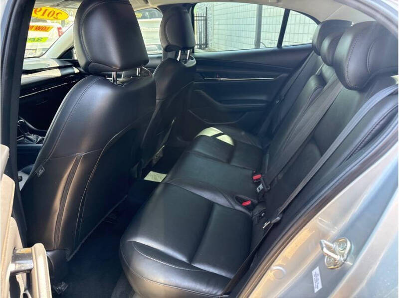 2019 Mazda Mazda3 Sedan Select