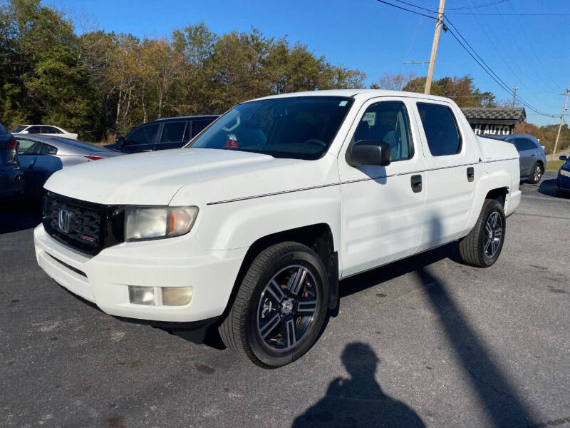 2014 Honda Ridgeline null photo 2