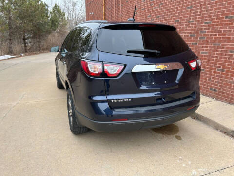 2017 Chevrolet Traverse LS