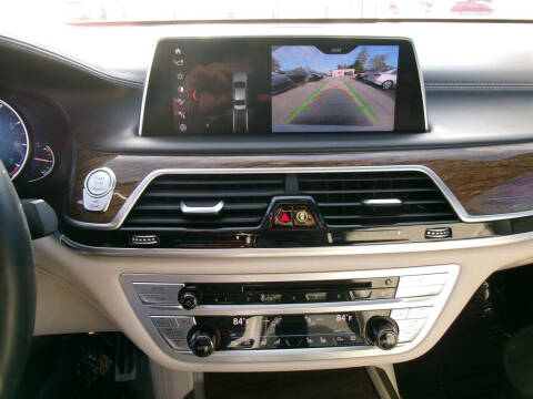 2018 BMW 7 Series 740i