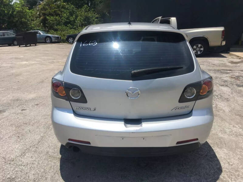 2005 Mazda MAZDA3 s