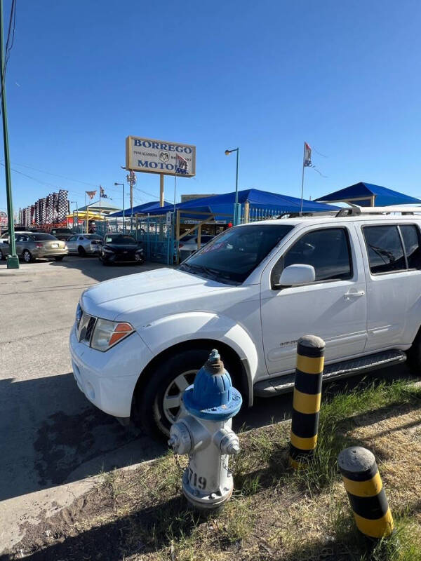 2005 Nissan Pathfinder for sale at Borrego Motors in El Paso TX