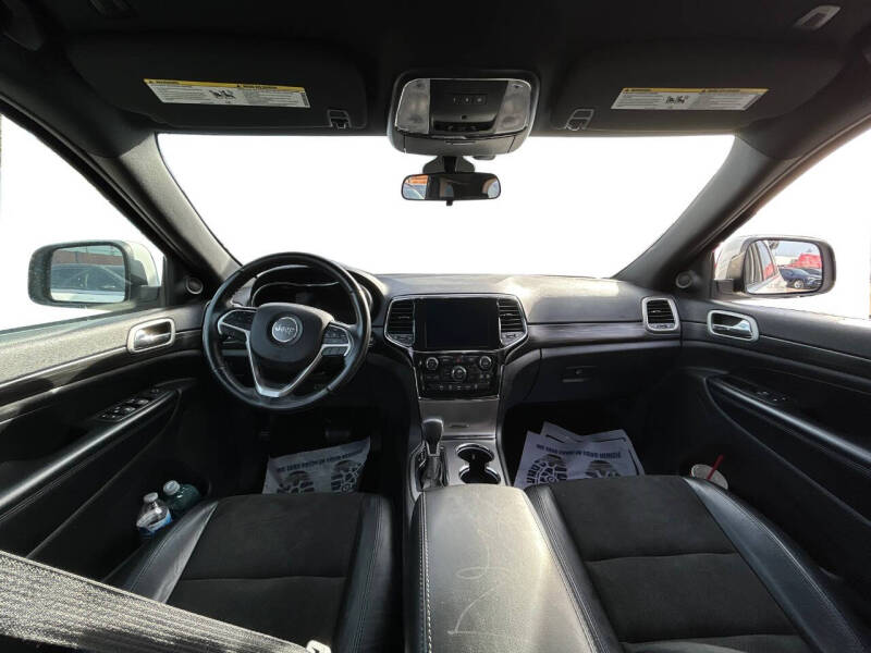 2021 Jeep Grand Cherokee Laredo E
