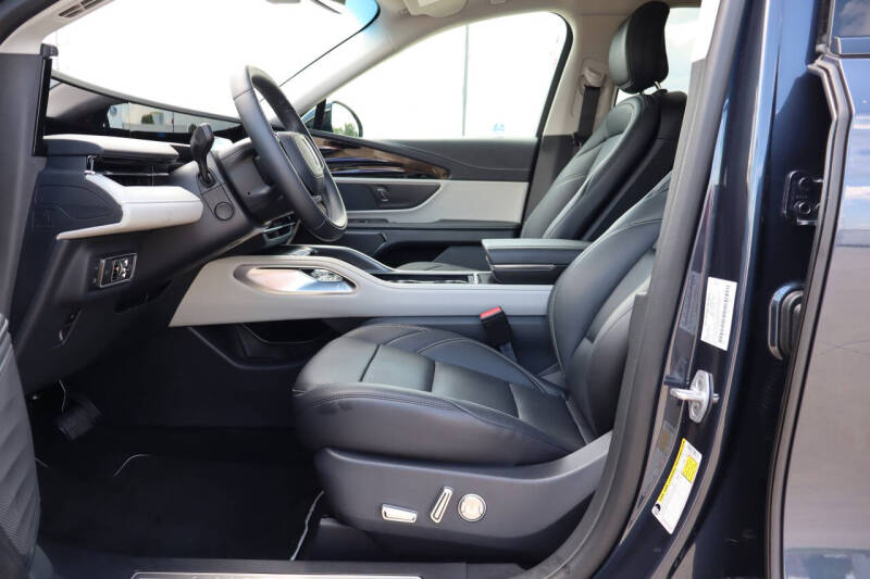 2024 Lincoln Nautilus Hybrid Premiere