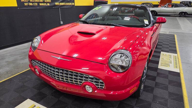 2002 Ford Thunderbird Deluxe