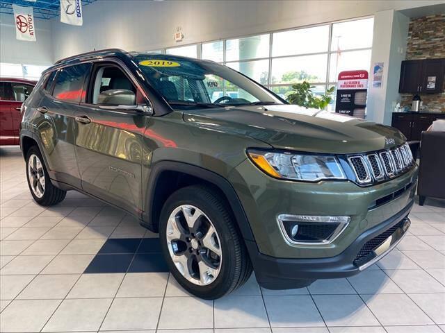 New 2024 Jeep Compass LIMITED 4X4 For Sale near Union Grove & Milwaukee, WI