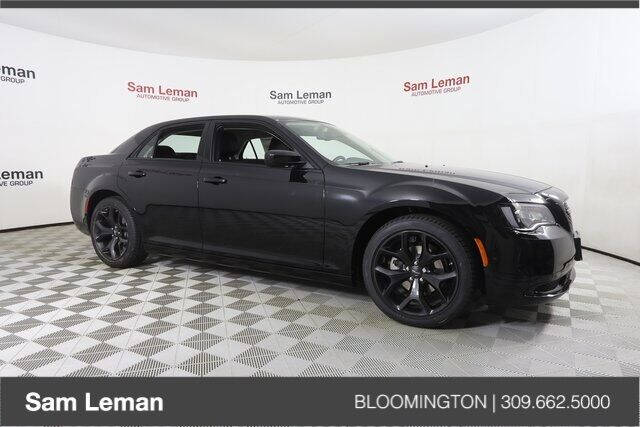 2022 Chrysler 300 Touring
