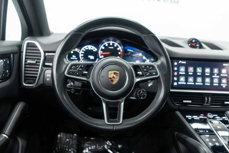 2023 Porsche Cayenne Coupe Platinum Edition