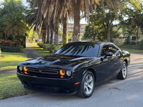 2016 Dodge Challenger SXT