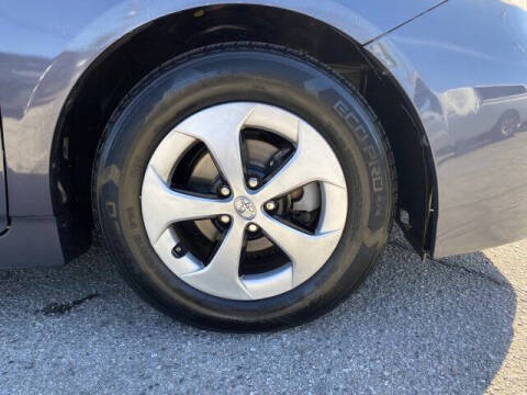 2015 Toyota Prius Three