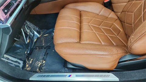 2023 BMW 7 Series 740i