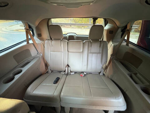 2014 Chrysler Town and Country Touring