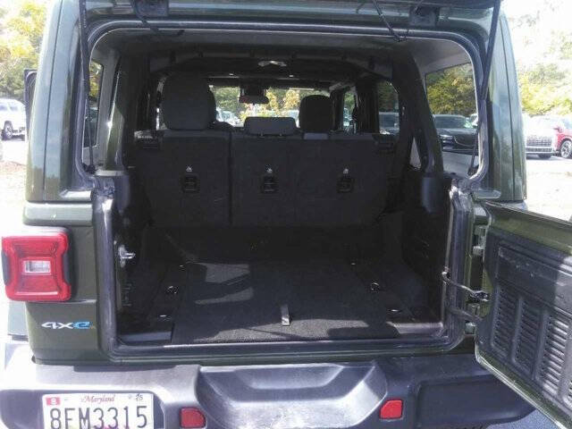 2024 Jeep Wrangler Sahara 4xe