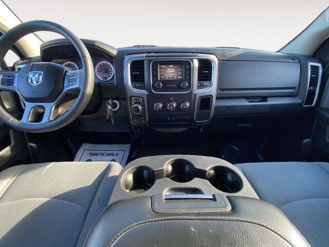 2024 RAM 1500 Classic SLT