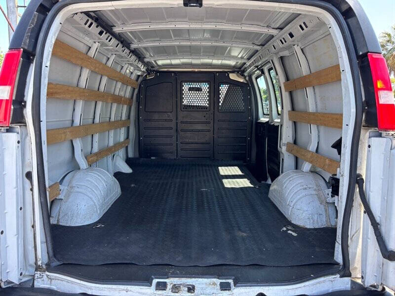 2019 Chevrolet Express 2500