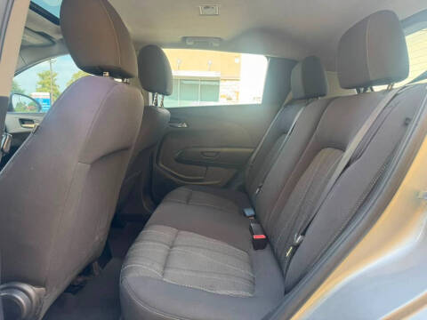 2015 Chevrolet Sonic LT Auto