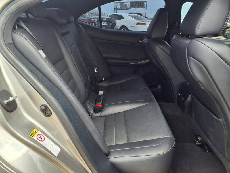 2015 Lexus IS 250