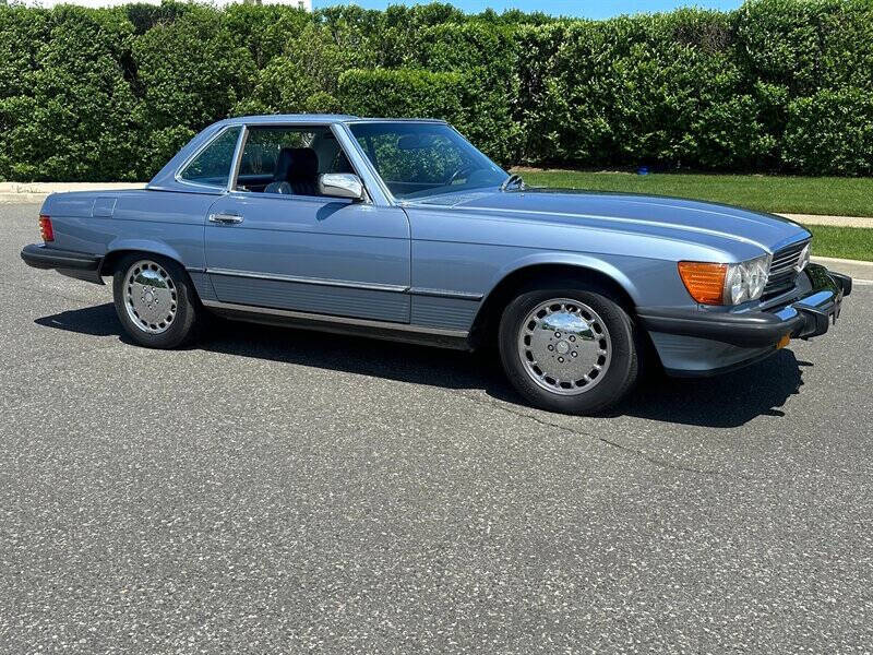 1986 Mercedes-Benz 560-Class 560 SL