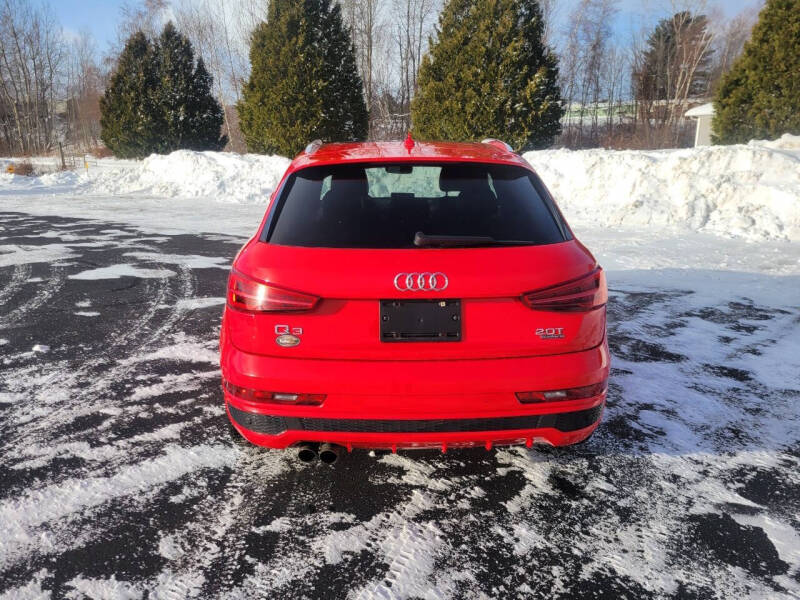 2016 Audi Q3 2.0T quattro Prestige