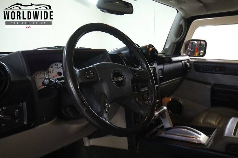 2004 HUMMER H2