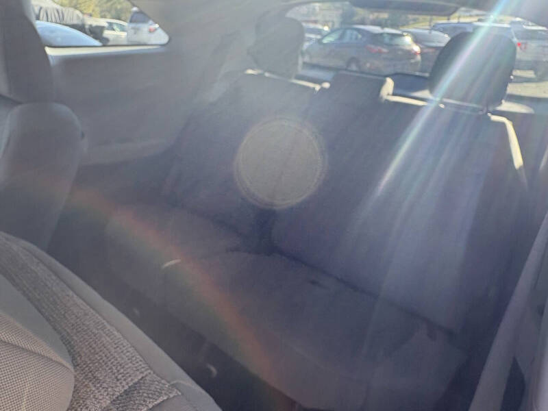 2022 Toyota Sienna LE 8-Passenger