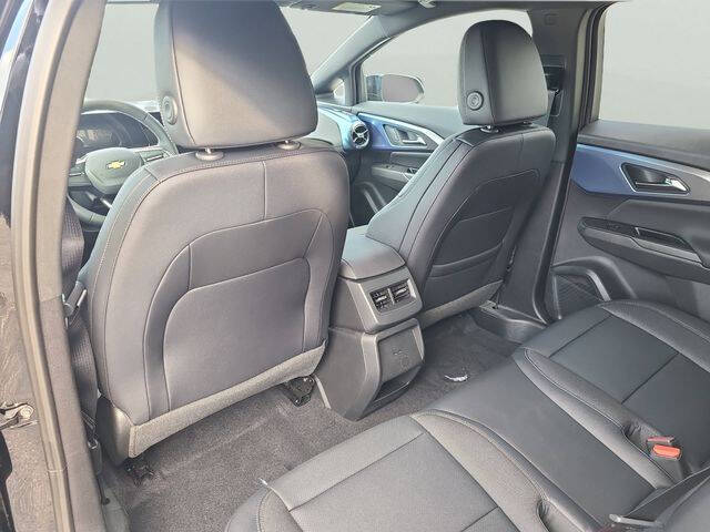2026 Chevrolet Equinox EV LT 2