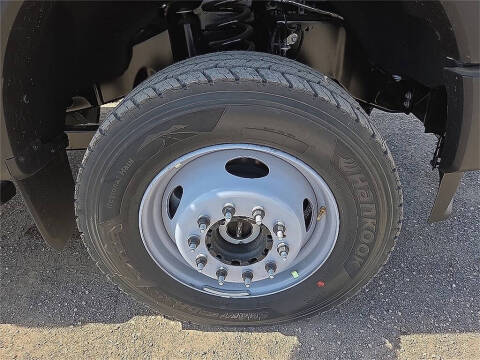 2025 Ford F-600 Super Duty