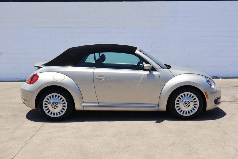 2013 Volkswagen Beetle Convertible